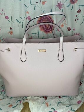 kate spade light pink Saffiano leather tote with gold hardware